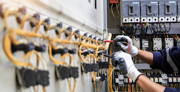 Professional Electrician technician working in Allen, TX